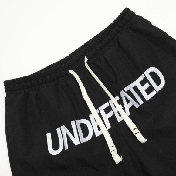 Undefeated Contrast Striped Shorts - Picture 3 of 7